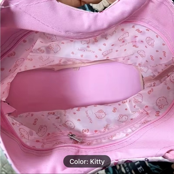 💗💓SANRIO 💗💓HELLO KITTY 🐈‍⬛ TOTES - Picture 4 of 6